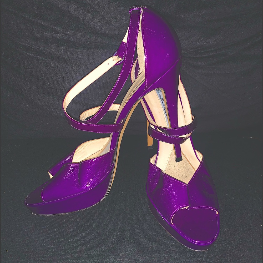 Size 8.5 FUN Brian Atwood heels. Rare Find! Treat yourself to some purple love!